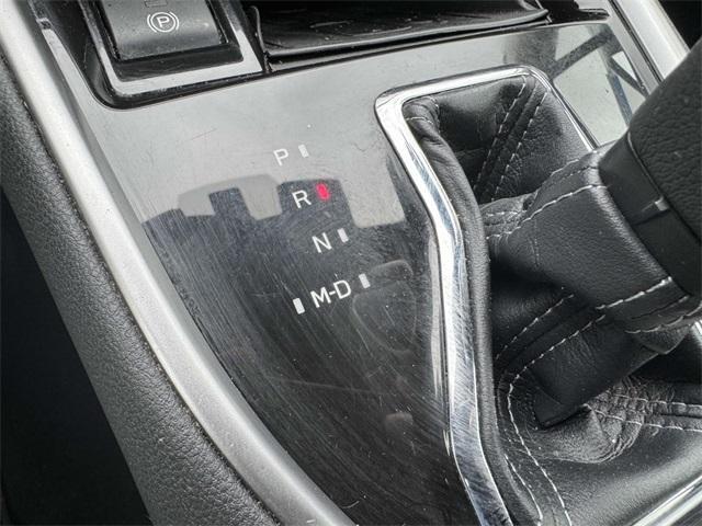 Photo of 2023 Crystal White Pearl Subaru Outback