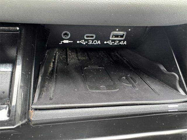 Photo of 2023 Crystal White Pearl Subaru Outback