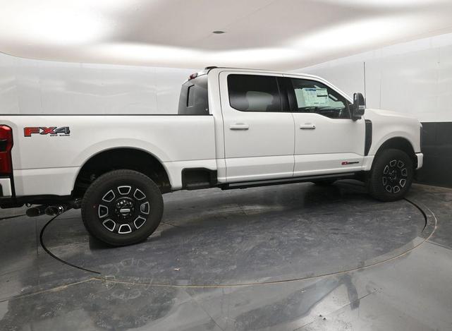 Photo of 2025 Star White Metallic Tri-Coat Ford F-250