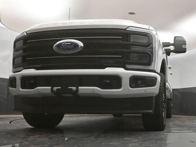 Photo of 2025 Star White Metallic Tri-Coat Ford F-250