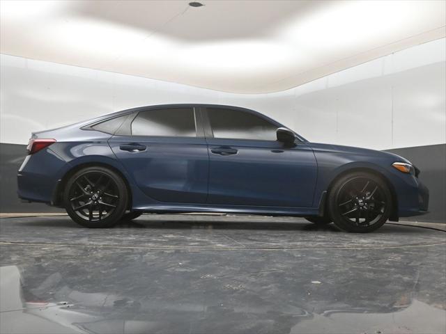 Photo of 2025 Gray Honda Civic