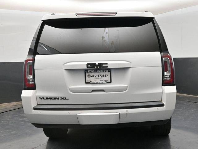 Photo of 2018 Summit White GMC Yukon XL