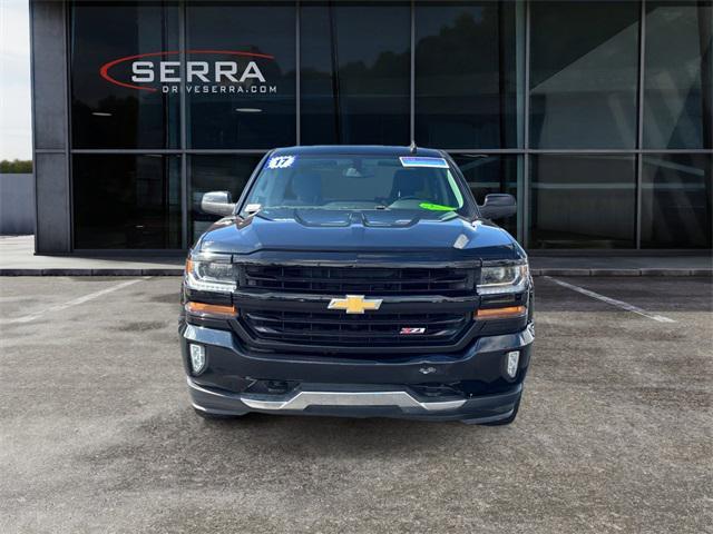 Photo of 2017 Black Chevrolet Silverado 1500