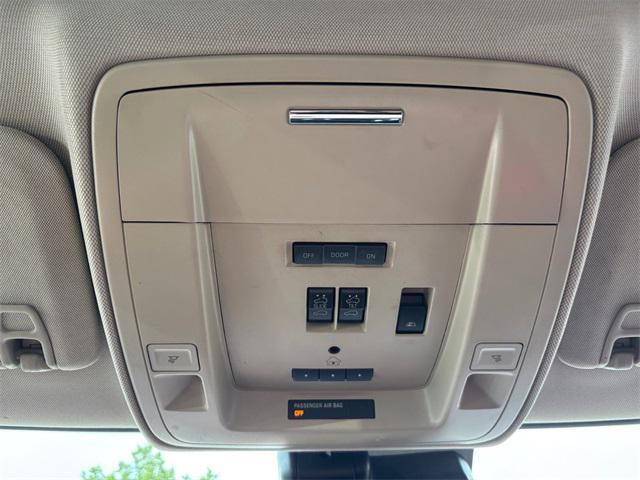 Photo of 2014 Black Chevrolet Silverado 1500
