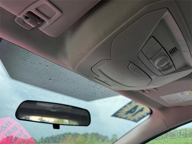 Photo of 2014 Blue Metallic Ford Focus