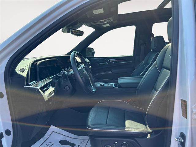 Photo of 2023 Crystal White Tricoat Cadillac Escalade ESV