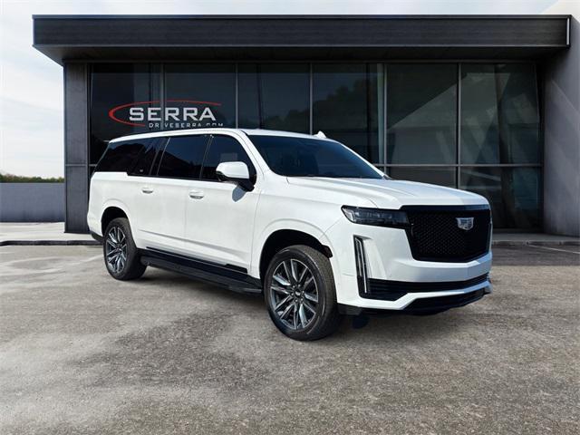 Photo of 2023 Crystal White Tricoat Cadillac Escalade ESV