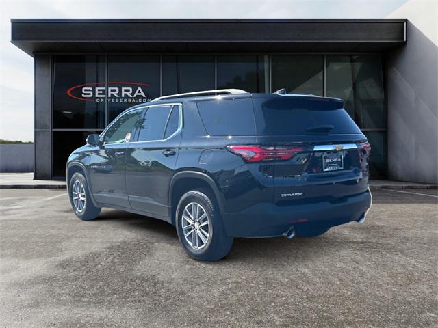 Photo of 2022 Mosaic Black Metallic Chevrolet Traverse