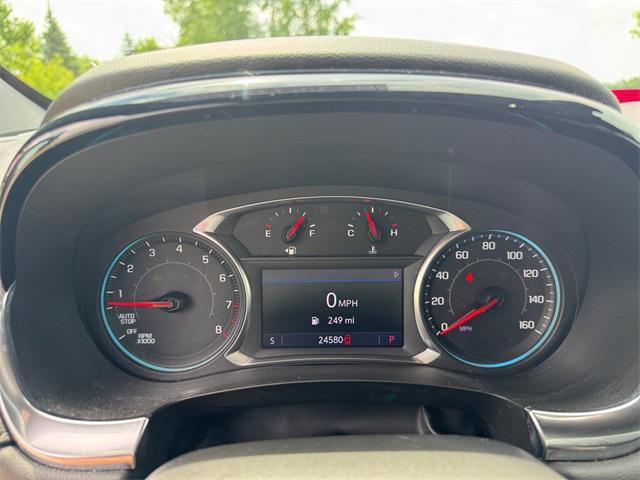 Photo of 2023 Radiant Red Tintcoat Chevrolet Traverse
