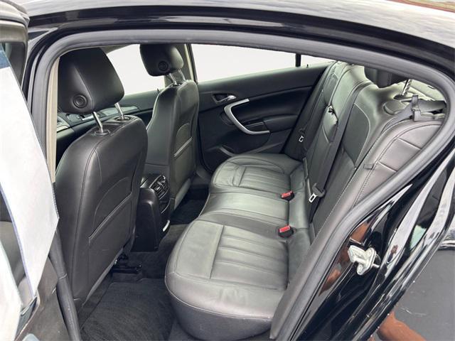 Photo of 2016 Black Onyx Buick Regal