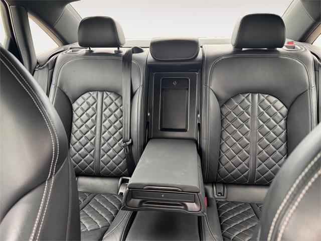 Photo of 2018 Silver Metallic Audi S6