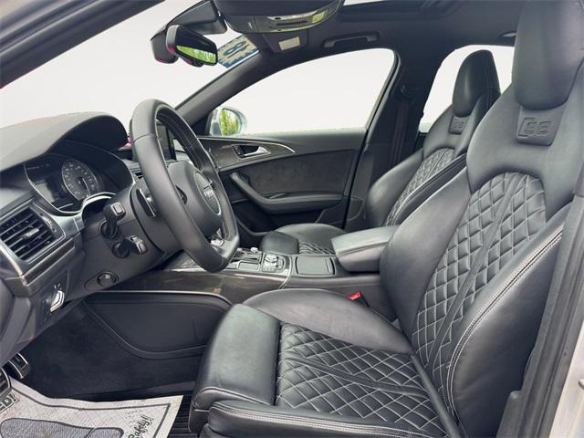 Photo of 2018 Silver Metallic Audi S6