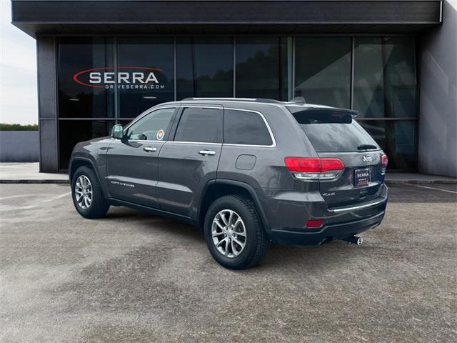 Photo of 2014 Granite Crystal Metallic Clearcoat Jeep Grand Cherokee