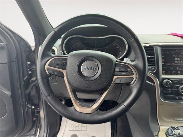 Photo of 2014 Granite Crystal Metallic Clearcoat Jeep Grand Cherokee