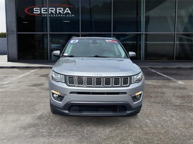 Photo of 2018 Billet Silver Metallic Clearcoat Jeep Compass