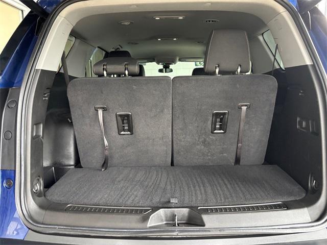 Photo of 2023 Ultra Blue Metallic GMC Acadia