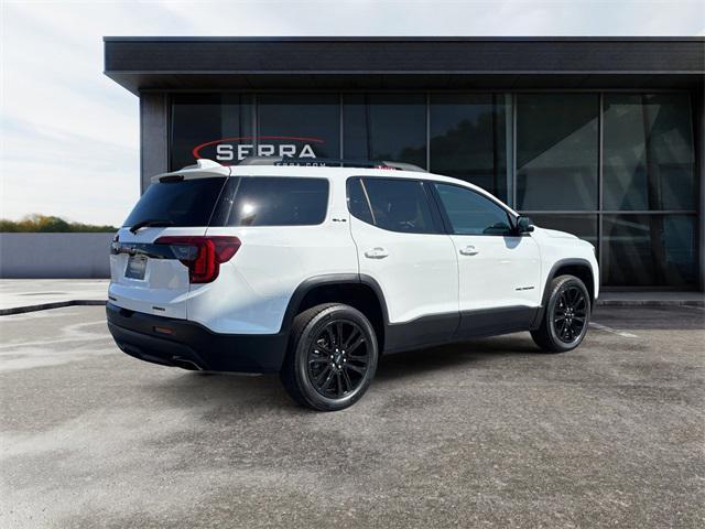 Photo of 2022 Summit White GMC Acadia