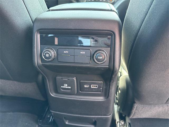 Photo of 2022 Summit White GMC Acadia