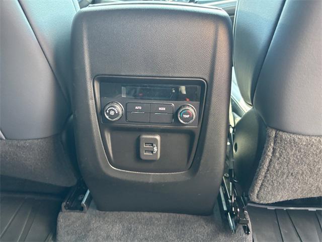 Photo of 2024 Summit White Buick Enclave