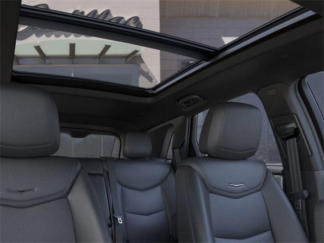 Photo of 2025 Argent Silver Metallic Cadillac XT5
