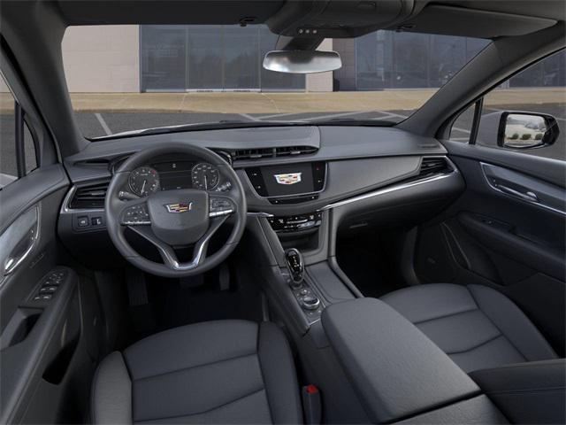 Photo of 2025 Crystal White Tricoat Cadillac XT6