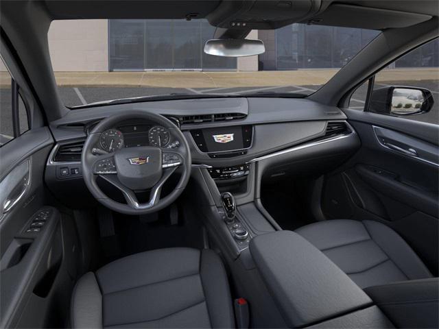 Photo of 2025 Silver Metallic Cadillac XT6