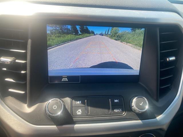 Photo of 2023 Summit White GMC Acadia
