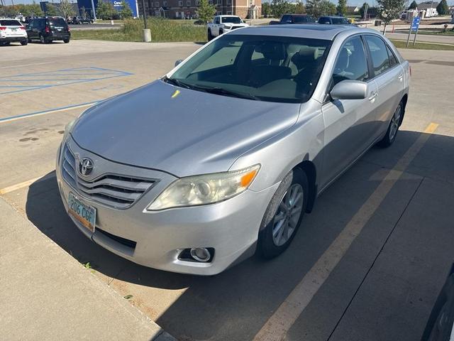 Photo of 2010 Classic Silver Metallic Toyota Camry