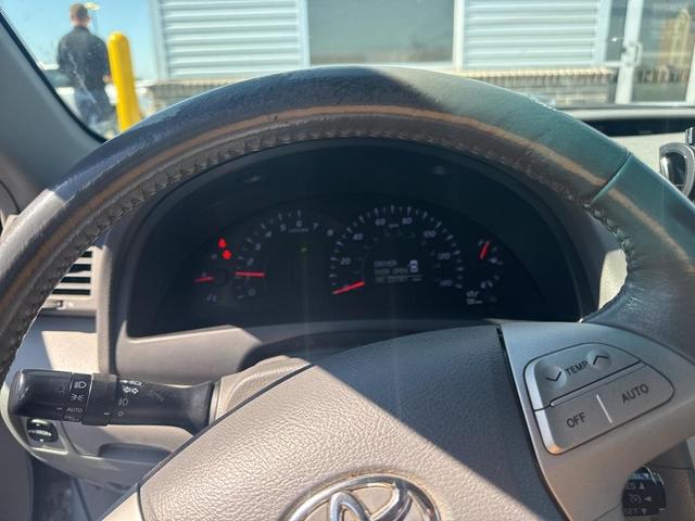 Photo of 2010 Classic Silver Metallic Toyota Camry