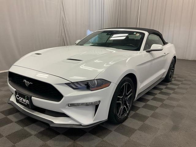 Photo of 2023 Oxford White Ford Mustang