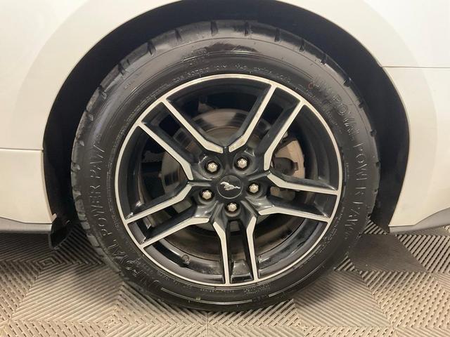 Photo of 2023 Oxford White Ford Mustang