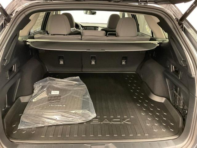 Photo of 2025 Gray Subaru Outback