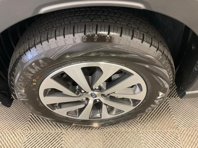 Photo of 2025 Gray Subaru Outback