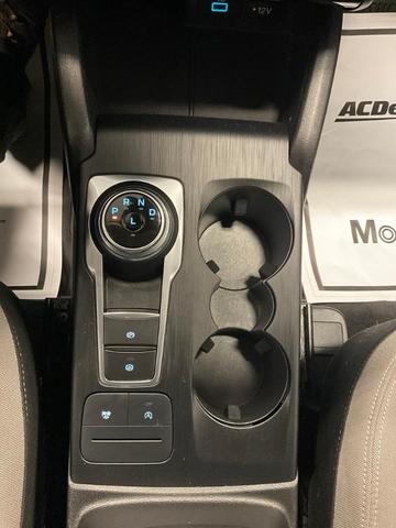 Photo of 2022 Carbonized Gray Metallic Ford Escape