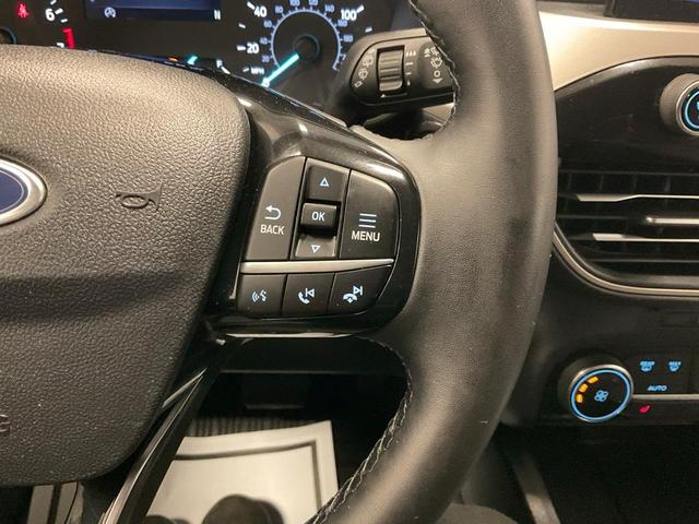 Photo of 2022 Carbonized Gray Metallic Ford Escape