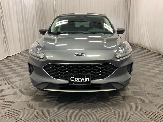 Photo of 2022 Carbonized Gray Metallic Ford Escape