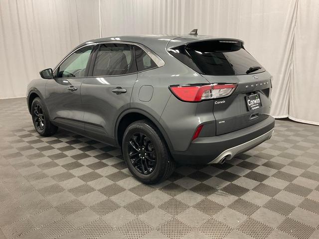 Photo of 2022 Carbonized Gray Metallic Ford Escape