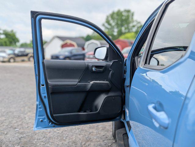 Photo of 2019 Voodoo Blue Toyota Tacoma