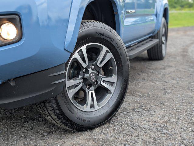 Photo of 2019 Voodoo Blue Toyota Tacoma