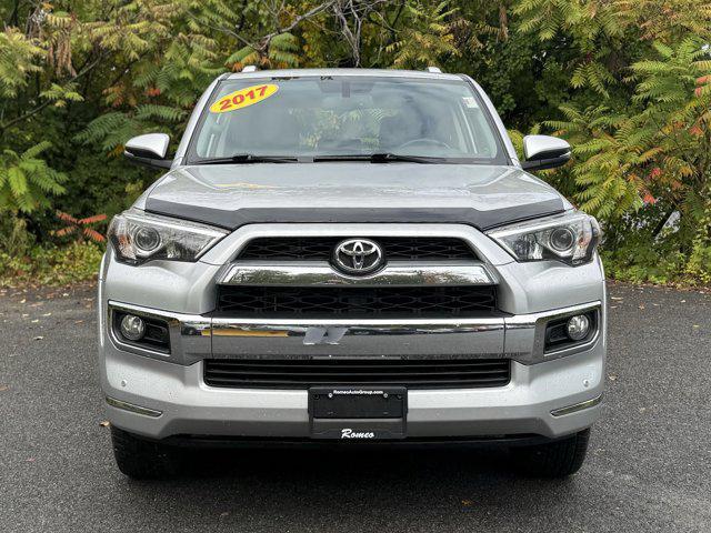 Photo of 2017 Classic Silver Metallic Toyota 4Runner