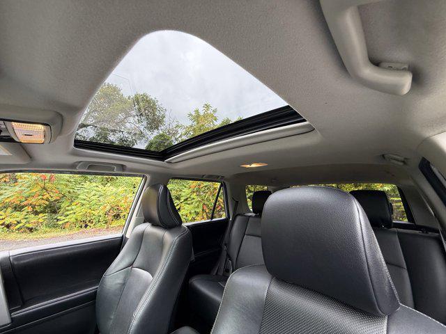 Photo of 2017 Classic Silver Metallic Toyota 4Runner