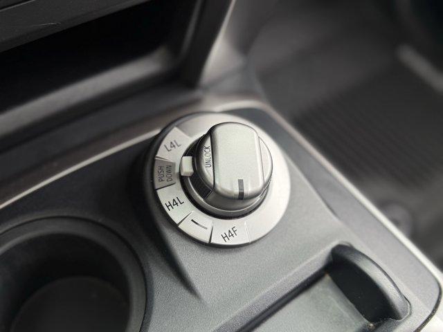 Photo of 2017 Classic Silver Metallic Toyota 4Runner