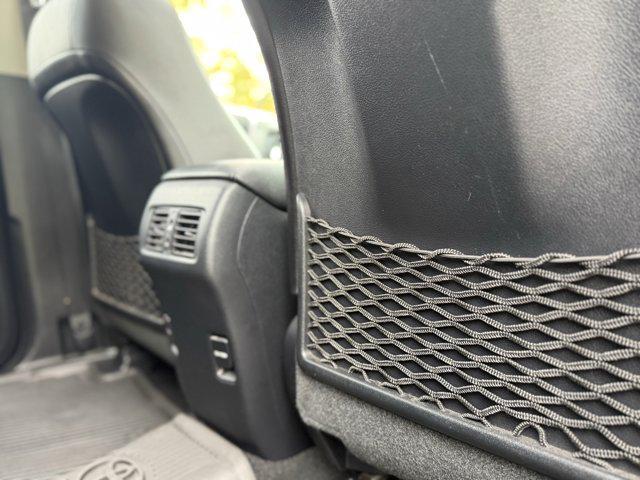 Photo of 2017 Classic Silver Metallic Toyota 4Runner