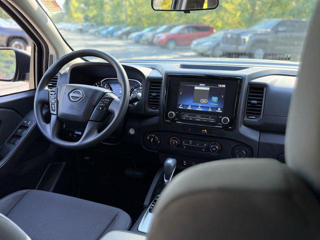 Photo of 2022 Gun Metallic Nissan Frontier