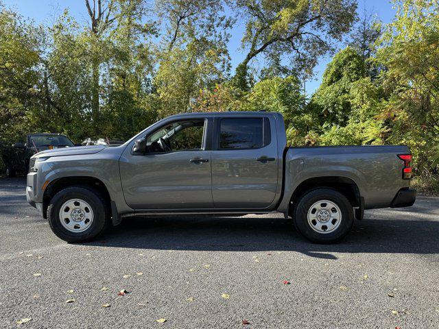 Photo of 2022 Gun Metallic Nissan Frontier