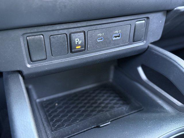 Photo of 2022 Gun Metallic Nissan Frontier