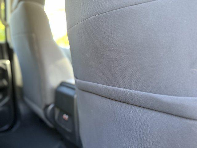 Photo of 2022 Gun Metallic Nissan Frontier