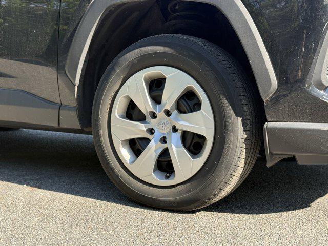 Photo of 2022 Midnight Black Metallic Toyota RAV4