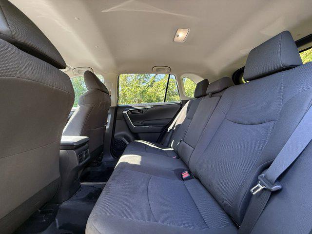 Photo of 2022 Midnight Black Metallic Toyota RAV4