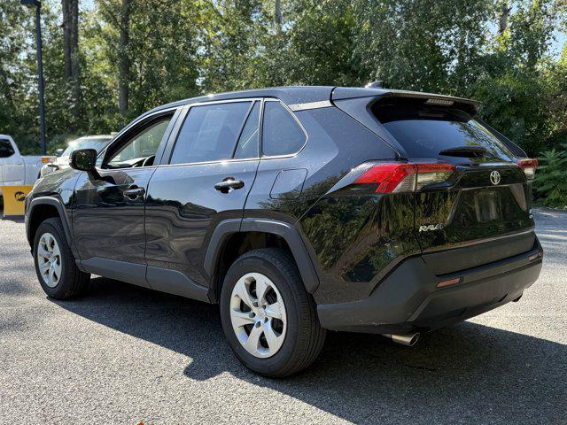 Photo of 2022 Midnight Black Metallic Toyota RAV4